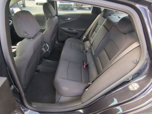Used 2023 Chevrolet Malibu LT image 32