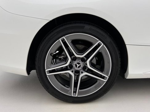 Used 2022 Mercedes-Benz C 300 4MATIC Coupe image 32