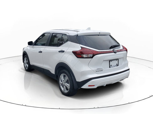 Used 2024 Nissan Kicks S image 3