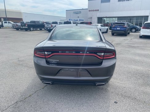 Used 2021 Dodge Charger SXT image 5