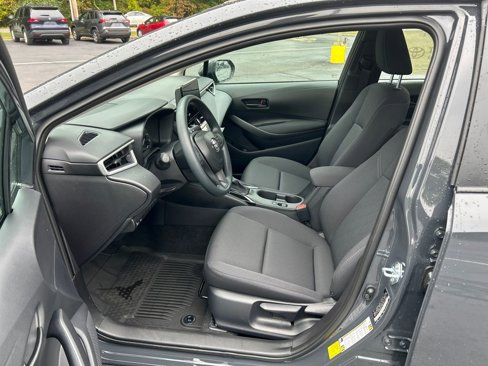 New 2025 Toyota Corolla LE image 9