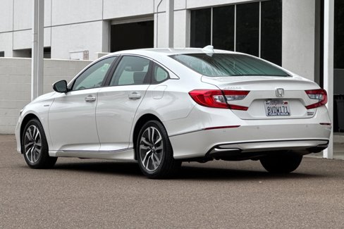 Certified 2020 Honda Accord Touring image 3