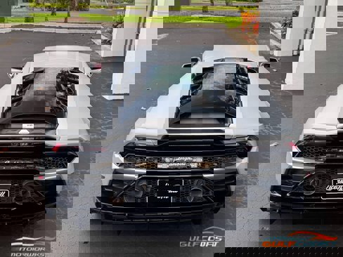 Used 2020 Lamborghini Huracan EVO image 56