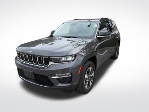 Used 2023 Jeep Grand Cherokee 4WD 4xe image 1