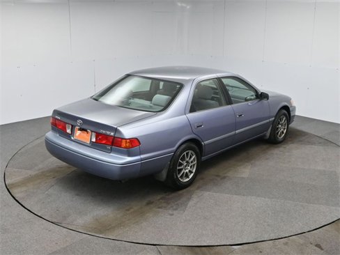 Used 2000 Toyota Camry LE image 42