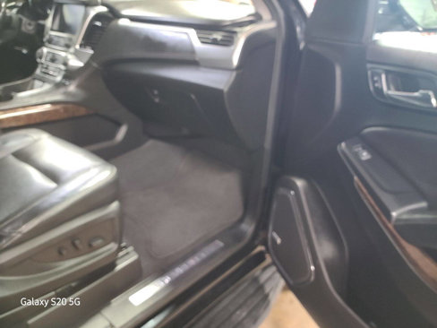 Used 2019 Chevrolet Tahoe LT image 17