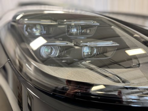 New 2025 Porsche Panamera 4 image 40