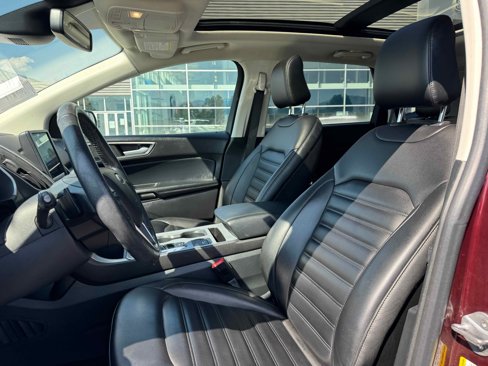 Certified 2021 Ford Edge SEL w/ Convenience Package image 15