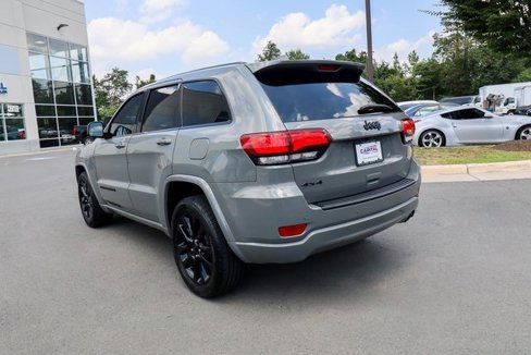 Used 2019 Jeep Grand Cherokee Altitude image 13