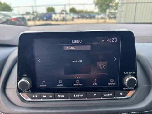 Used 2021 Nissan Rogue SV image 23