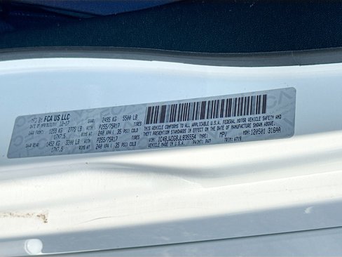 Used 2018 Jeep Wrangler Unlimited Sport S image 14