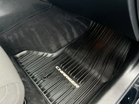 Certified 2023 Dodge Charger SXT w/ Blacktop Package image 29