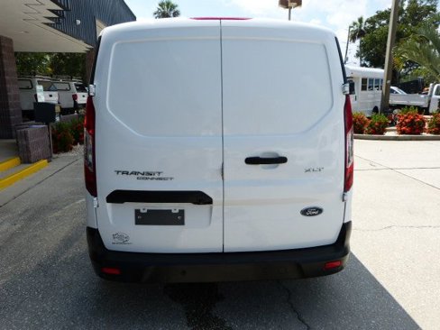 Used 2020 Ford Transit Connect XLT image 12