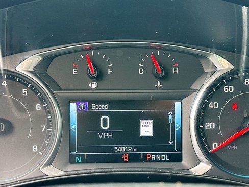 Used 2018 Chevrolet Equinox Premier image 13