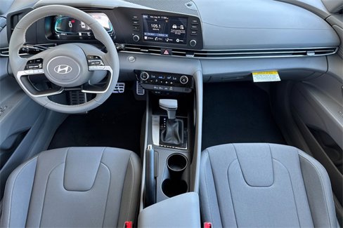 New 2025 Hyundai Elantra Sport image 10