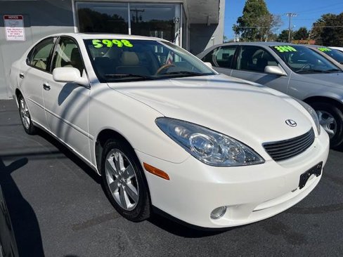 Used 2005 Lexus ES 330 image 2