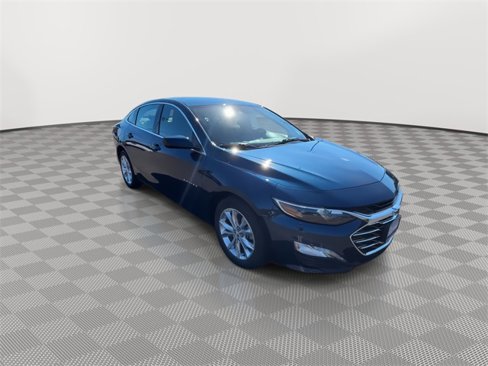 Certified 2020 Chevrolet Malibu LT image 2