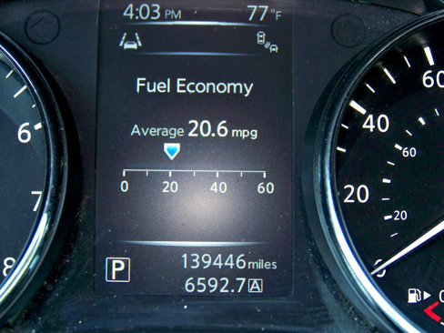 Used 2014 Nissan Rogue SV image 9