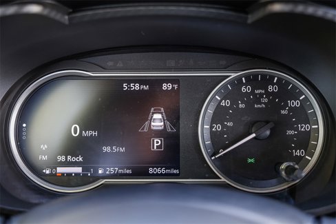 Used 2025 Nissan Versa SV image 22