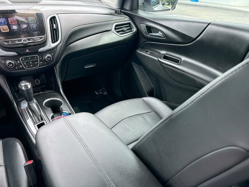 Used 2018 Chevrolet Equinox Premier image 22