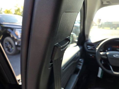 New 2025 Ford Escape SE image 20