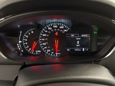 Used 2021 Chevrolet Trax LT w/ LT Convenience Package image 26