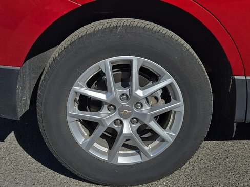 Used 2024 Chevrolet Equinox LT image 11