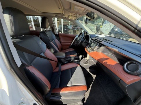 Used 2013 Toyota RAV4 Limited image 11