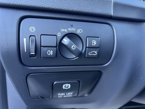 Used 2013 Volvo S60 T5 image 26