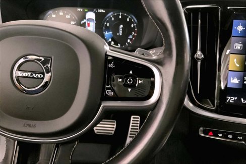 Used 2019 Volvo S60 T6 R-Design image 23