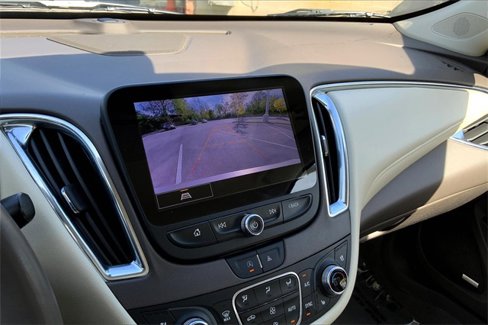 Used 2024 Chevrolet Malibu LT image 21