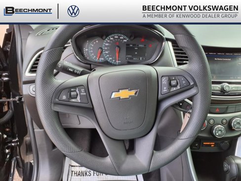 Used 2022 Chevrolet Trax LS w/ Tint and Cruise Package image 16