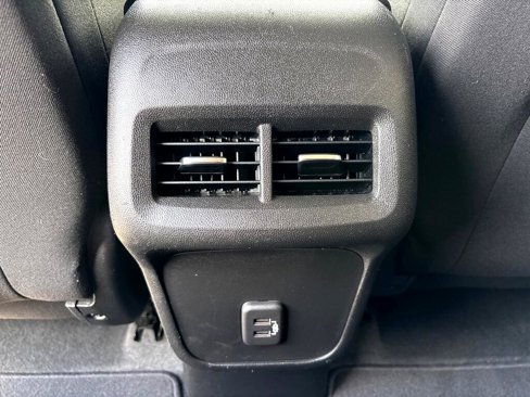 Used 2022 Chevrolet Equinox LT image 21
