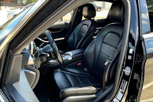 Used 2019 Mercedes-Benz C 300 Sedan image 31
