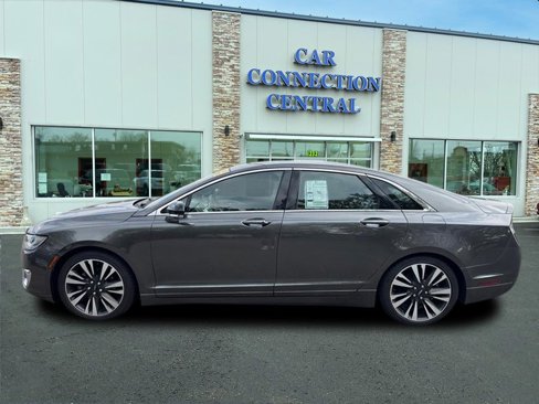 Used 2018 Lincoln MKZ Reserve w/ Climate Package image 2