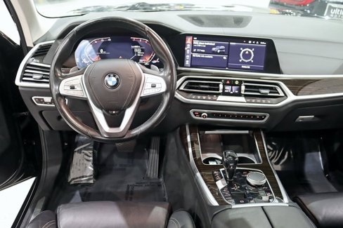 Used 2020 BMW X7 xDrive40i w/ Cold Weather Package image 14