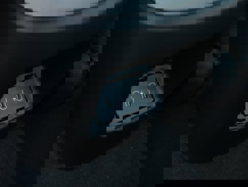 New 2025 Hyundai Elantra Limited image 17