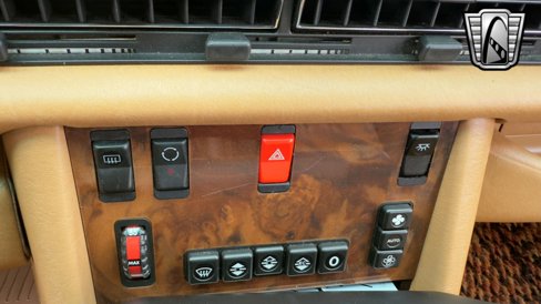 Used 1991 Mercedes-Benz 560 SEL image 19