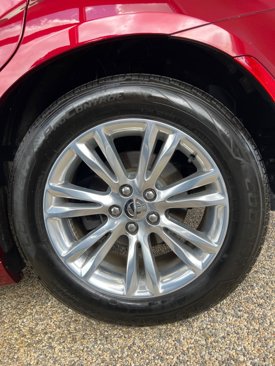 Used 2016 Chrysler 300 Limited image 32