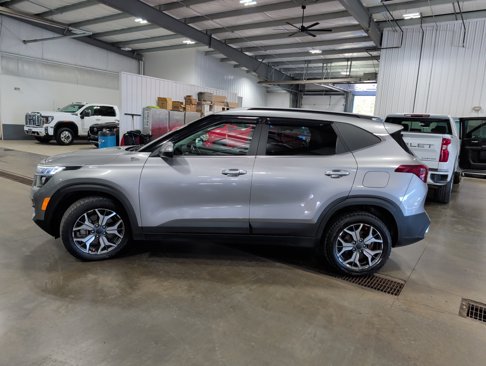 Used 2021 Kia Seltos EX image 5