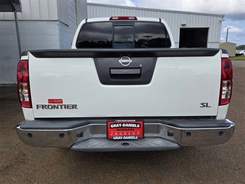 Used 2019 Nissan Frontier SL image 4