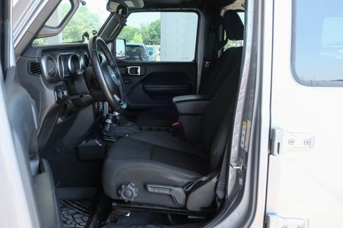 Used 2018 Jeep Wrangler Unlimited Sport S image 11