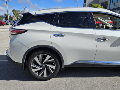 Used 2017 Nissan Murano Platinum w/ Platinum Technology Package image 4