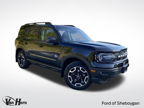 Used 2021 Ford Bronco Sport Outer Banks w/ Outer Banks Package image 1