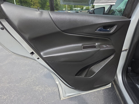 Used 2020 Chevrolet Equinox LT image 21