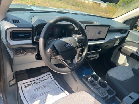 New 2025 Ford Maverick XLT image 12