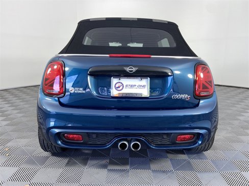 Used 2021 MINI Cooper S w/ Sidewalk Package image 8