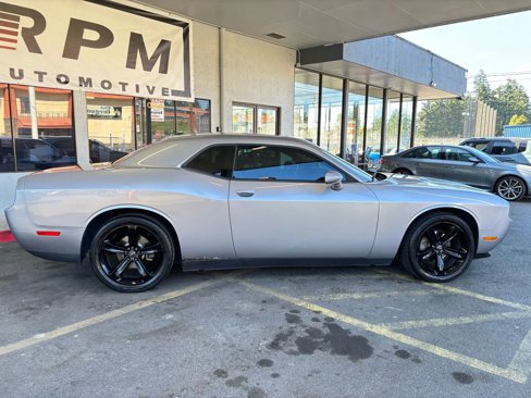 Used 2013 Dodge Challenger SXT Plus image 8