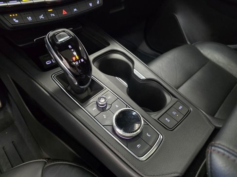 Used 2023 Cadillac XT4 Sport image 16