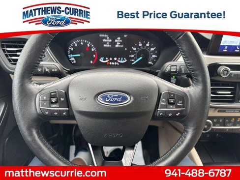 Certified 2020 Ford Escape SEL image 17